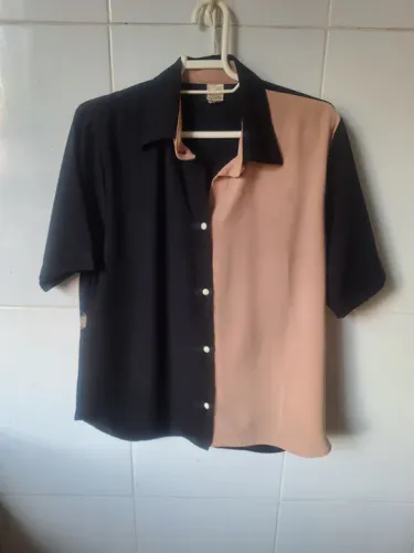 Camisa Social unissex Preta e Bege