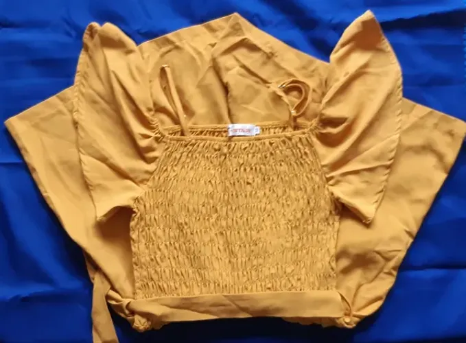 Macaquinho com Bolsos e Faixa
