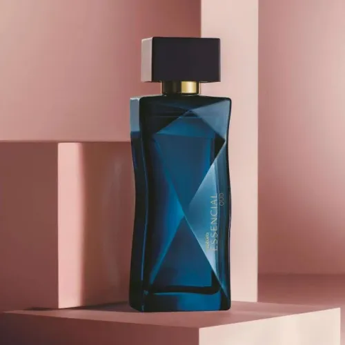 Perfume Essencial Oud Feminino