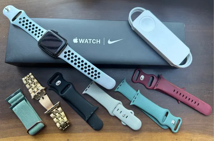 Apple Watch SE Nike Edition 41mm