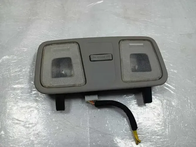 Luz De Teto Cortesia Hyundai Hb20/hb20s 2012/2019 Original