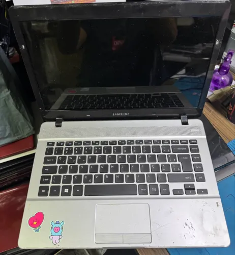 Notebook Samsung 370 E para retirada de peças 