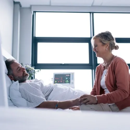 Acompanhante hospitalar e cuidadores 