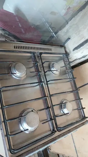 Fogão 4 boca está funcionando forno e as 4 bocas