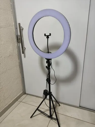 Ring Light 18'' com Tripé e  Iluminador de Led
