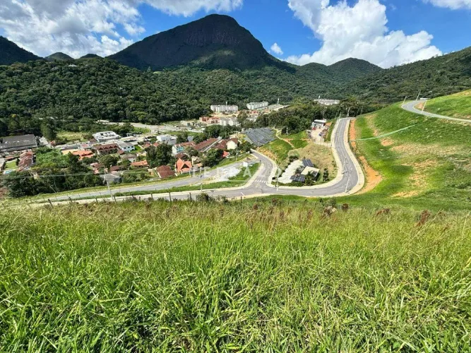 Terreno em Condomínio à venda, Ermitage - Teresópolis/RJ