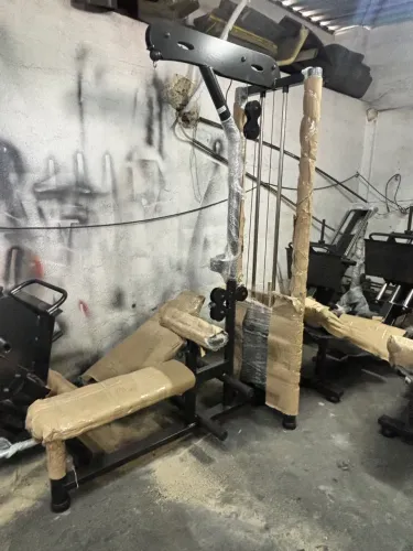 Academia -Aparelhos de Musculação Novos e usados