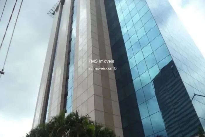 Locação de Sala Comercial de Alto Padrão em Pinheiros, São Paulo - 1.550m², 2 Salas, 2 Ban