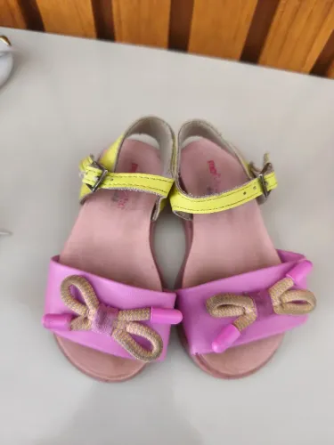 Sandálias infantis Molekinha -N°20 Rosa e Amarelo