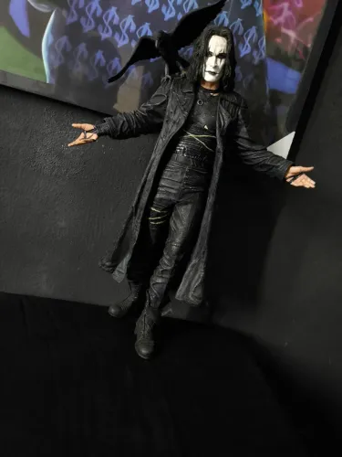 O corvo neca 1/4