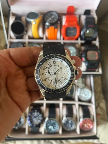 Relógio Guess Collection