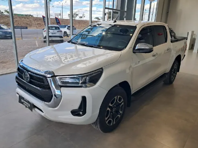 Toyota Hilux CD SRX 4X4 2.8 TDI 16V Diesel Aut. 2022