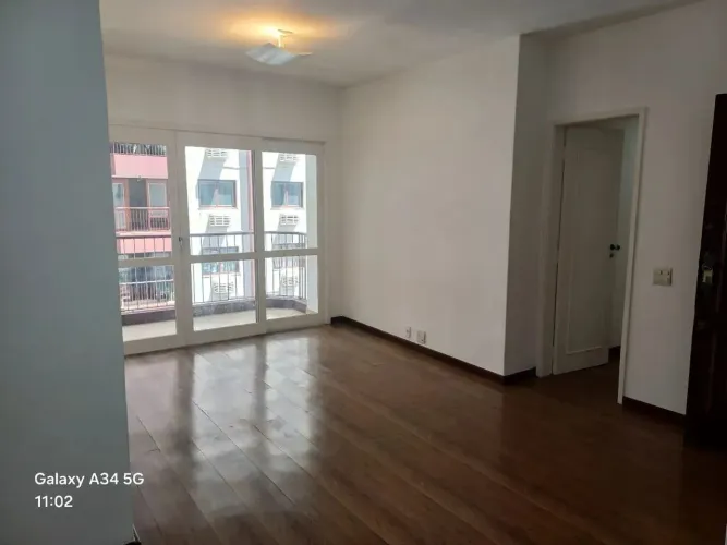 Imóvel para aluguel possui 83 metros quadrados com 2 quartos em Botafogo - Rio de Janeiro