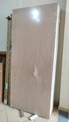 PROMOÇÃO: Porta 1.00m lisa semioca para verniz capa de Angelim-pedra
