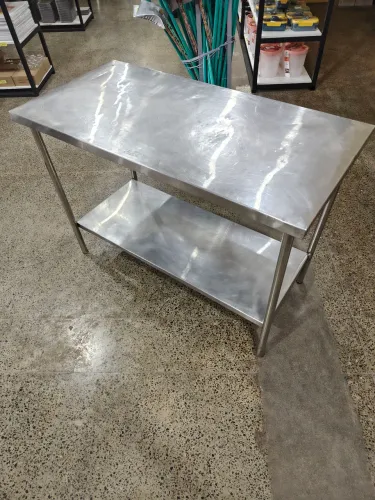 Mesa de inox