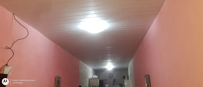 Teto de PVC branco novo
