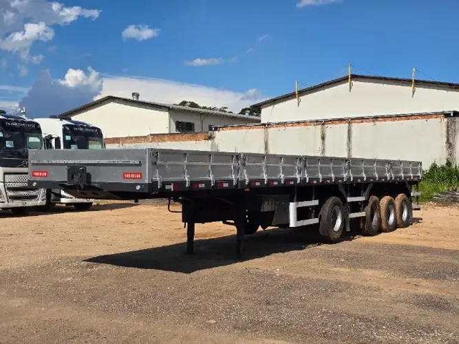 CARRETA SEMI-REBOQUE CARGA SECA TRUCKVAN