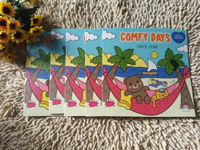 Livro de colorir Comfy Days - Ciranda Cultural