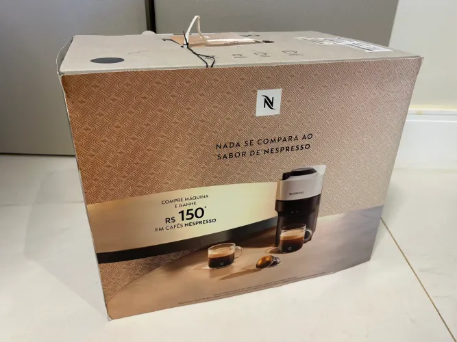 Cafeteira Nespresso vertup pop