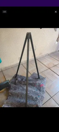 Suporte para saco de boxe