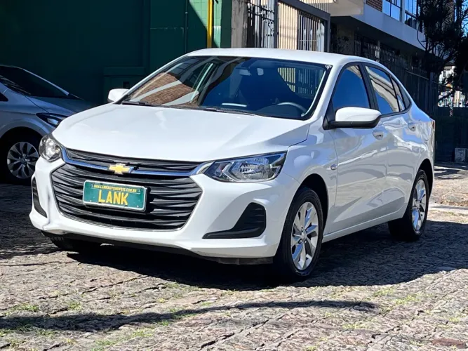 Onix Plus LT 1.0 Turbo 2023 impecável, novo!!!