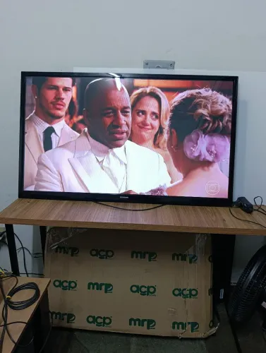 Tv Nioplasma 51 polegadas Samsung, não e Smart