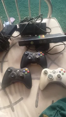 Controle De Xbox 360 pra vender com 360