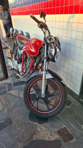 Vendo moto revisada motor novo original