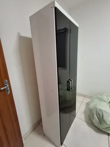 ARMÁRIO SAPATEIRA.
