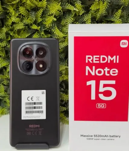 Note 15 - 5G Lacrado Preto 256/8