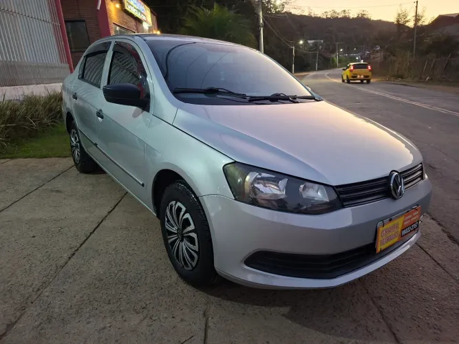 Volkswagen Voyage Trendline 1.6 T.flex 8V 4P 2015