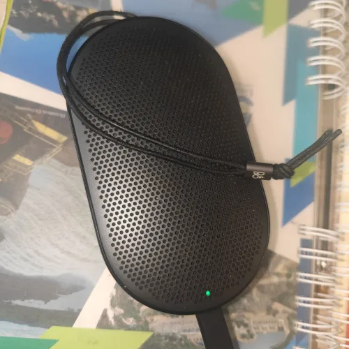 Bang Olufsen P2 caixa.
