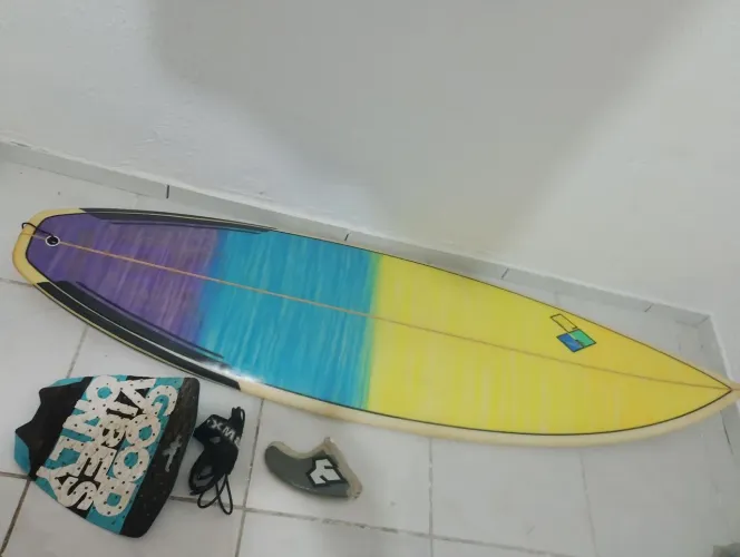 Vemde-se prancha 5'11"