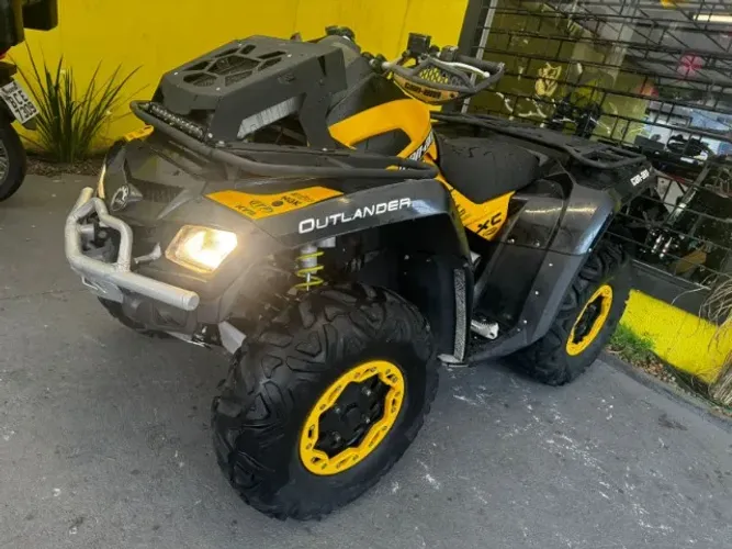 QUADRICICLO 4X4 CAN AM 800CC OUTLANDER X XC 2011