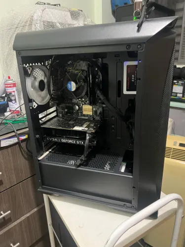 PC Gamer i7 7700+16gb+GTX1650 4GB