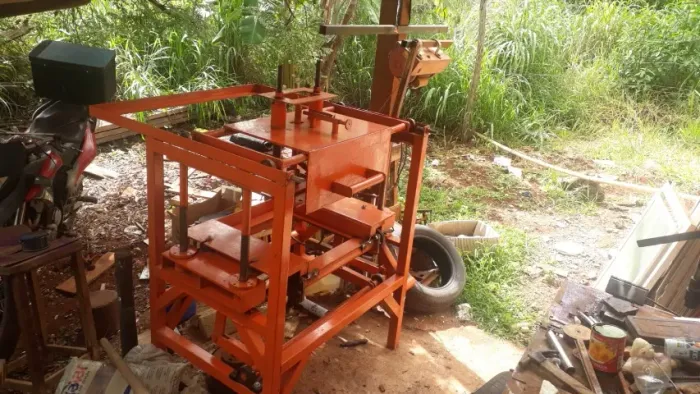 Monte você mesmo tua MAQUINA DE BLOCO