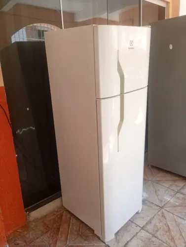 Geladeira 220v Eletrolux duplex funcionando perfeitamente entrego 