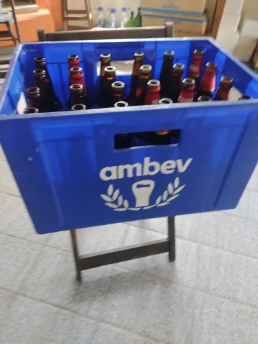Engradado de cerveja completo
