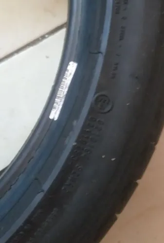 Pneu Bridgestone 225/45R17