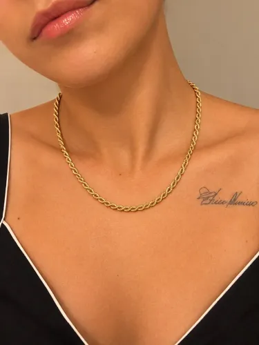 Colar em ouro 18k