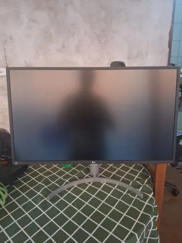 Monitor LG 32 4k gamer arquitetura 1 bi cores 32ud59 (Usado)