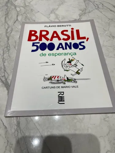 Livro infantil ?Brasil 500 anos?
