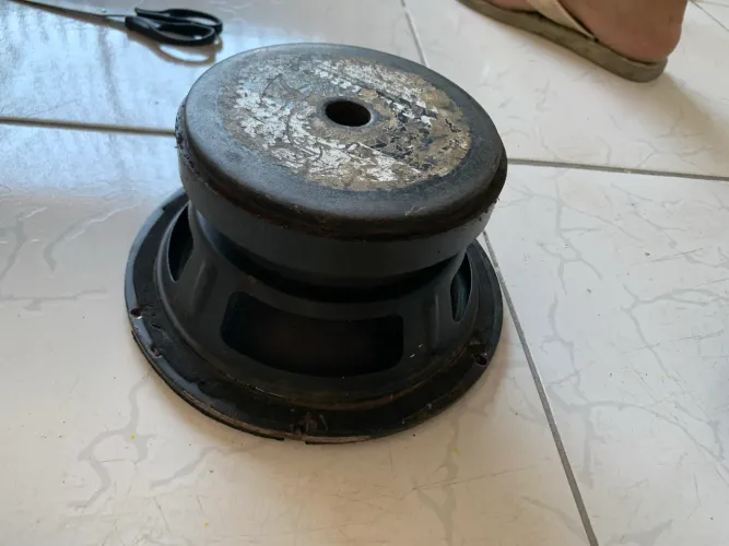 Médio de 8 polegadas 400w