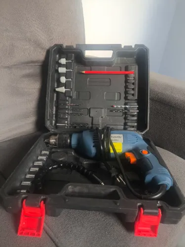 ? Furadeira/Parafusadeira 800W - Potente e Conservada ?