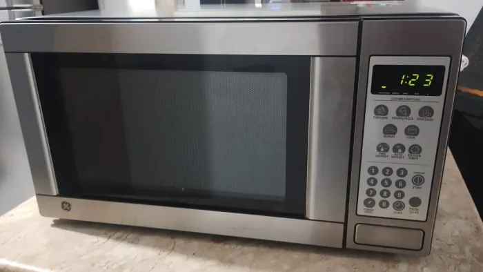 Microondas GE 31L 110V