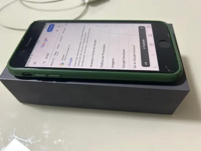 Celular iPhone 8 Plus 64gb única dona acompanha caixa