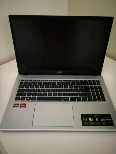 Notebook Acer Aspire A315-24P