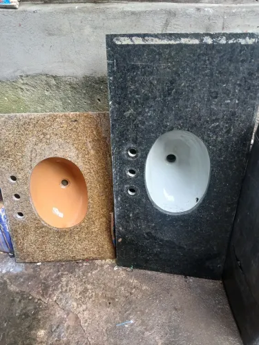 Pias de mármore
