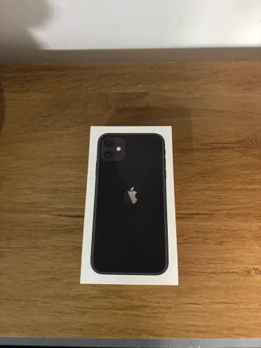 iPhone 11 64GB Tudo funcionando. Apenas venda!!!