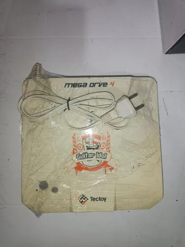 Mega Drive 4 com 85 jogos